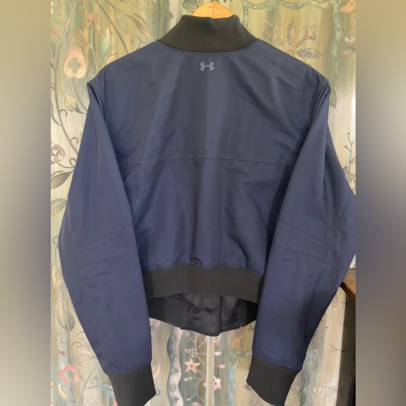 blue under armour jacket - Picture 3 of 3